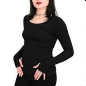 NWOT Foxblood Signature Ribbed Long Sleeve Top with Thumbholes - Medium